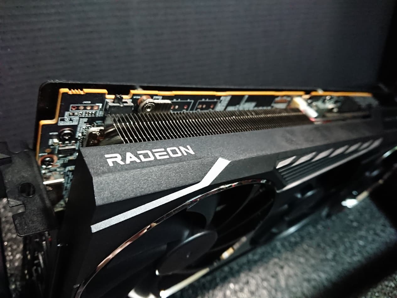 RD-RX6800XT-E16GB/TPのレビュー！安く、高い性能を誇るRX6800 XTの 